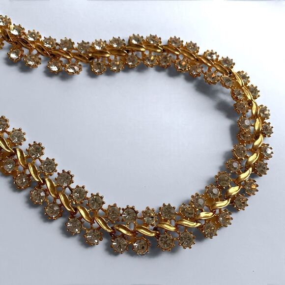 Gold Tone Rhinestone Collar Necklace - Picture 2 of 6
